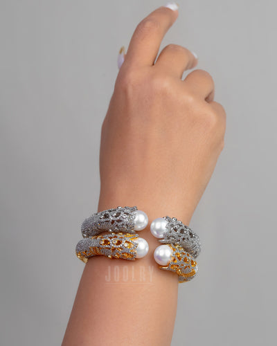 Ava Pearl Kada