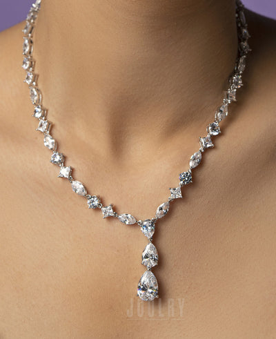 Single Line Multi Stone Diamond Necklace Set
