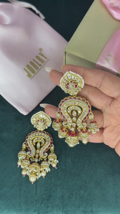 Aarnika Jhumkas