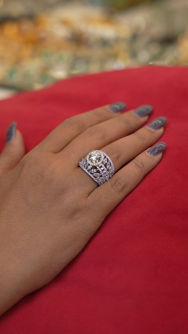 Maria Solitaire & Marquise Ring