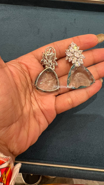 Kriti Sanon in Triangular Drop Earrings